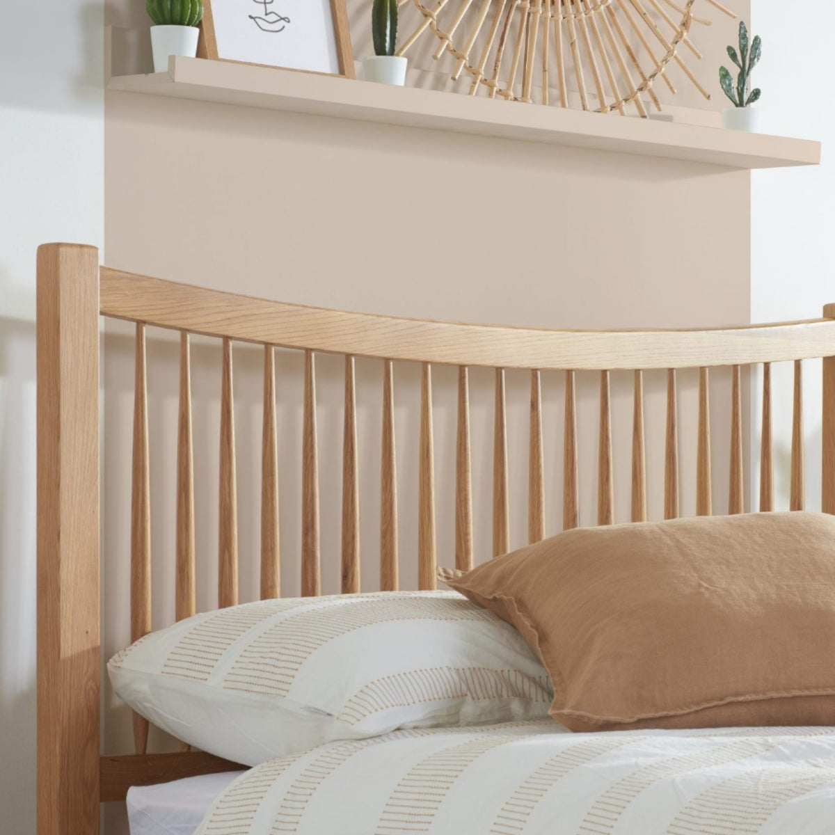 2026 Berwick Bed - Oak