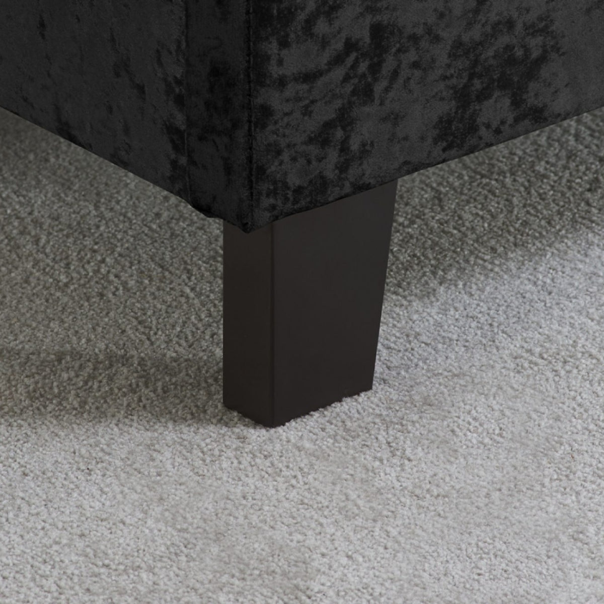 2026 Berlin Fabric Bed - Grey