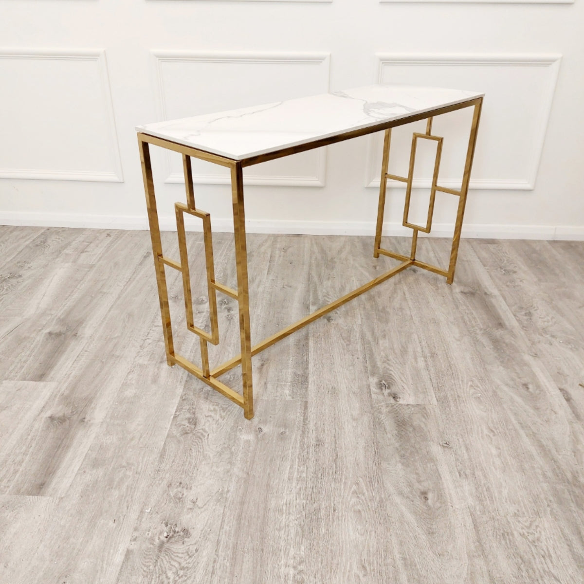 2026 Geo Gold Console Table with Polar White Sintered Top