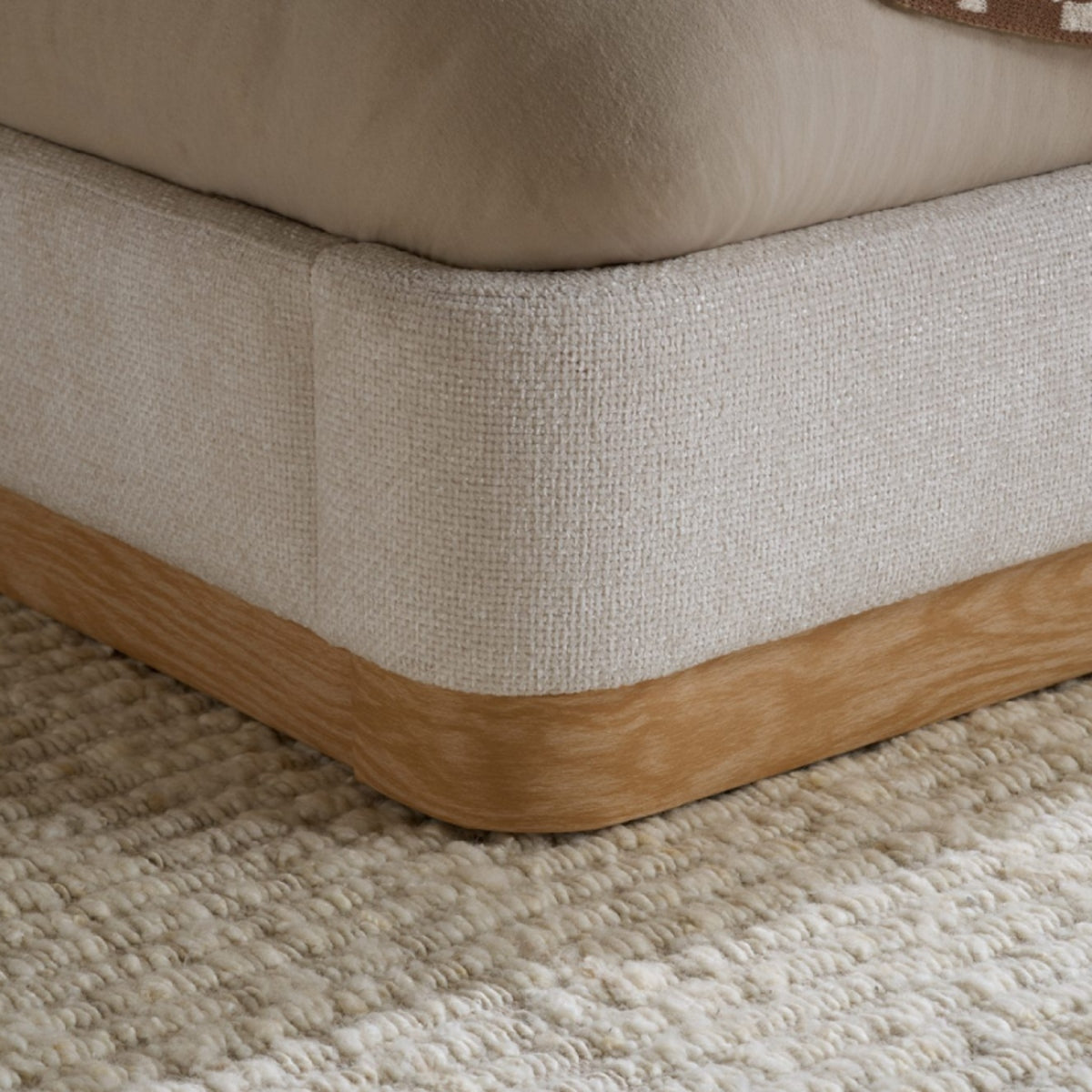 2026 Girona Bed White