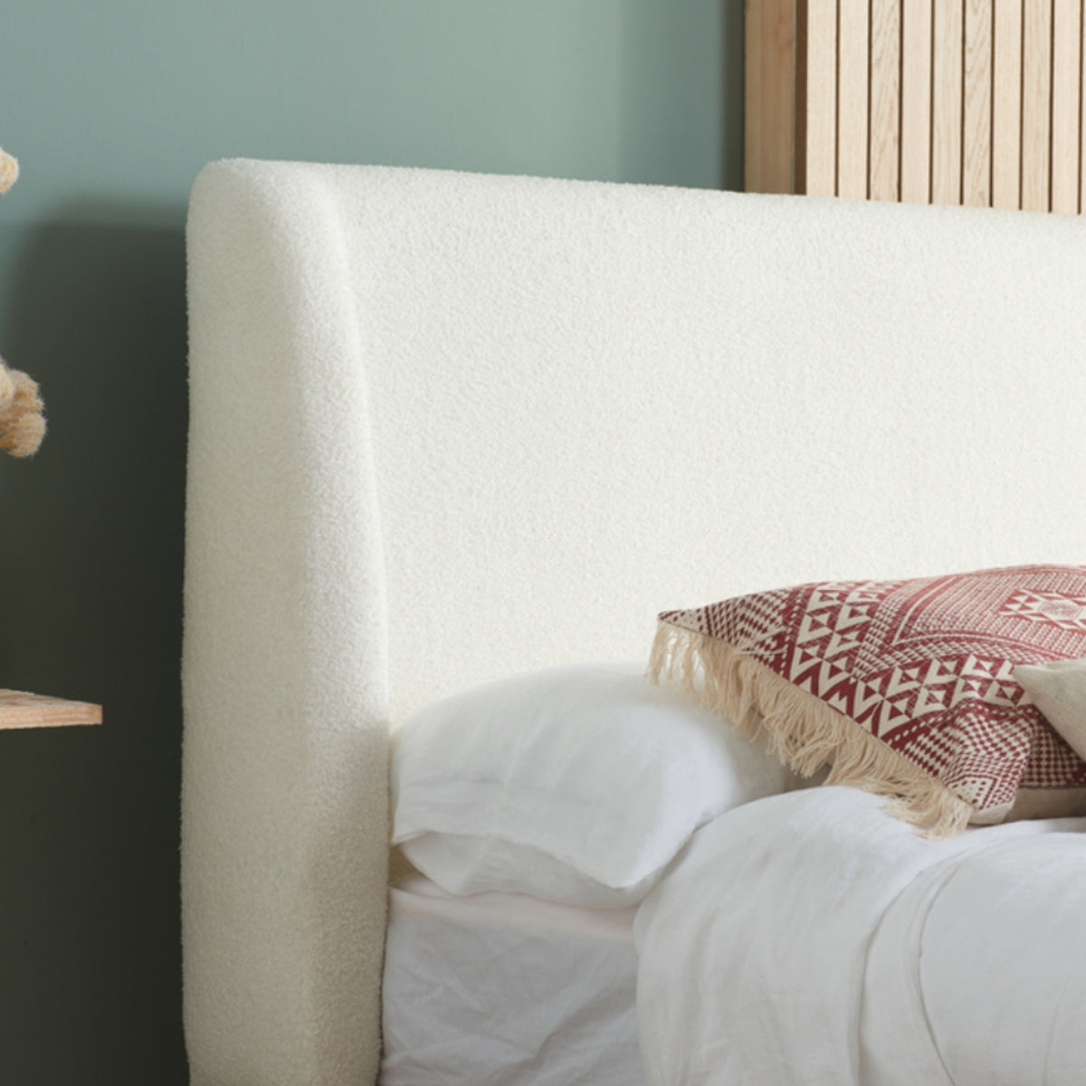 2026 Halfden Ottoman - White