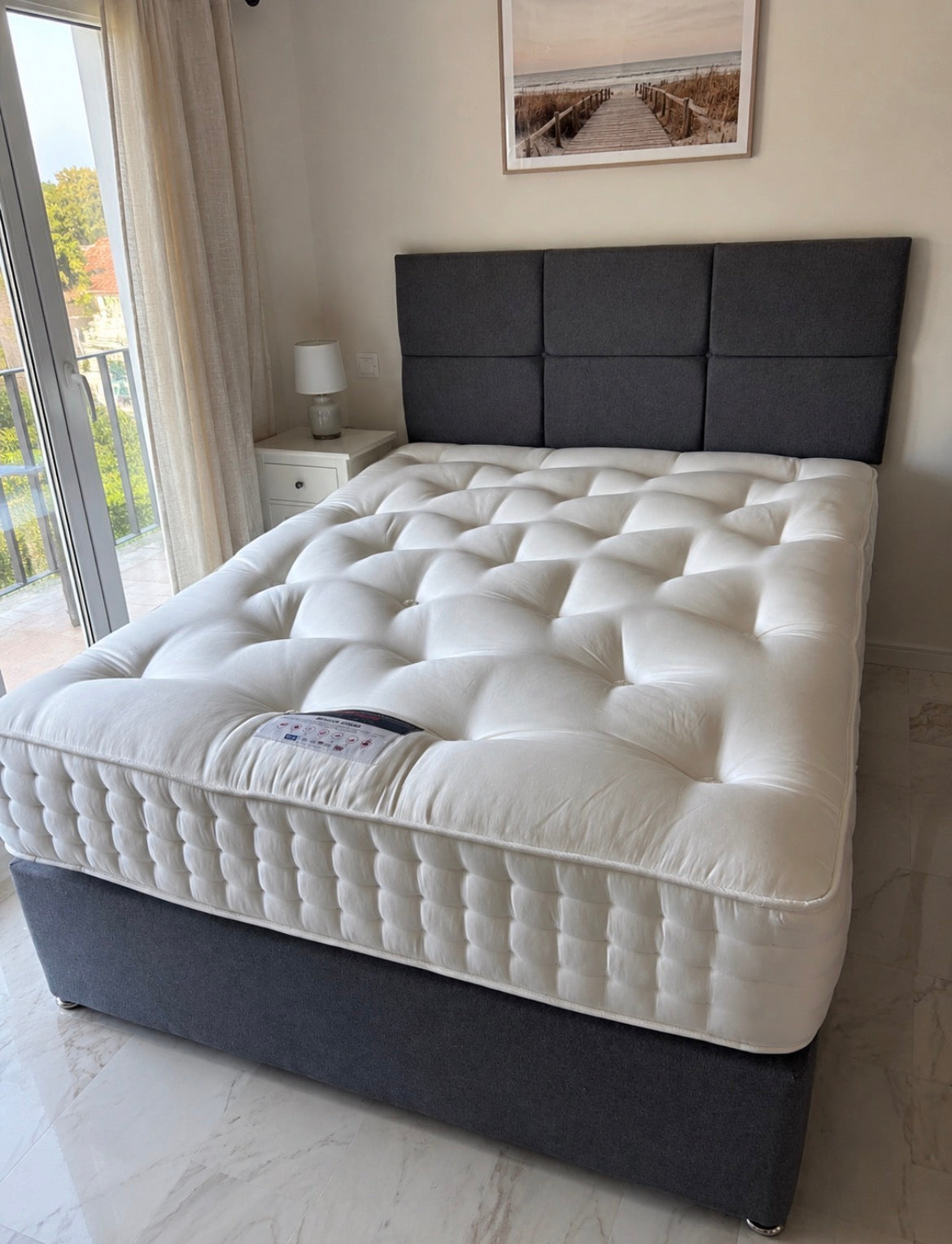 2026 Dorchester Bed - Venice Anthracite Fabric
