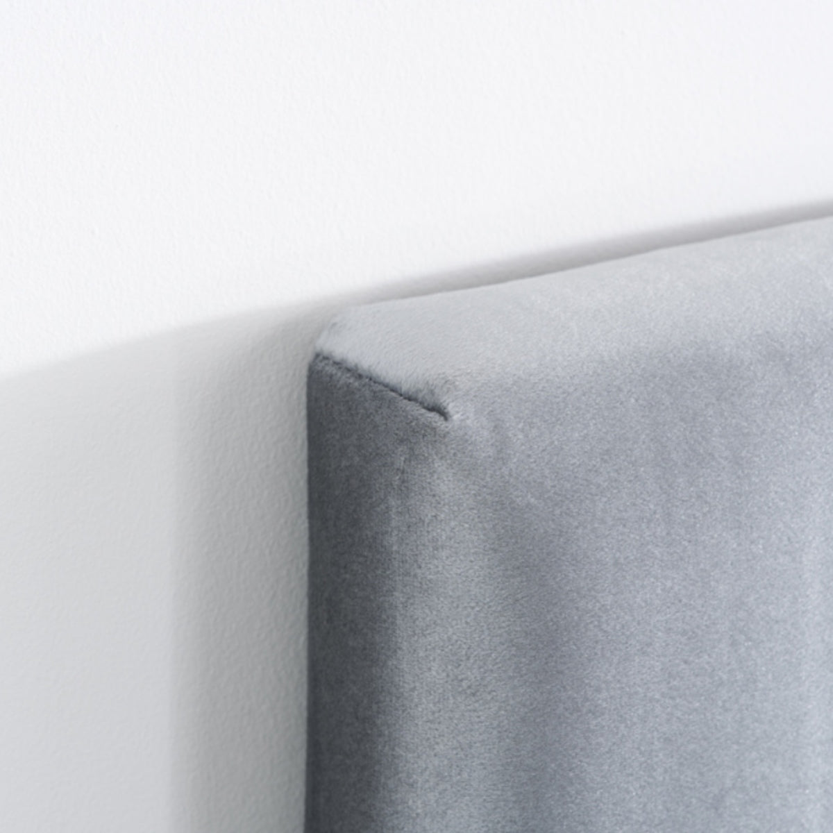 2026 Loxley Fabric Bed - Grey