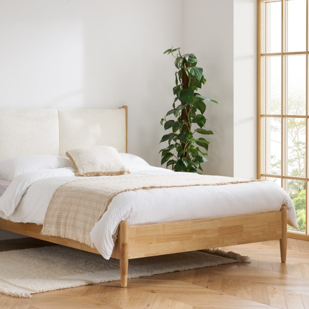 2026 Marley Bed - Oak