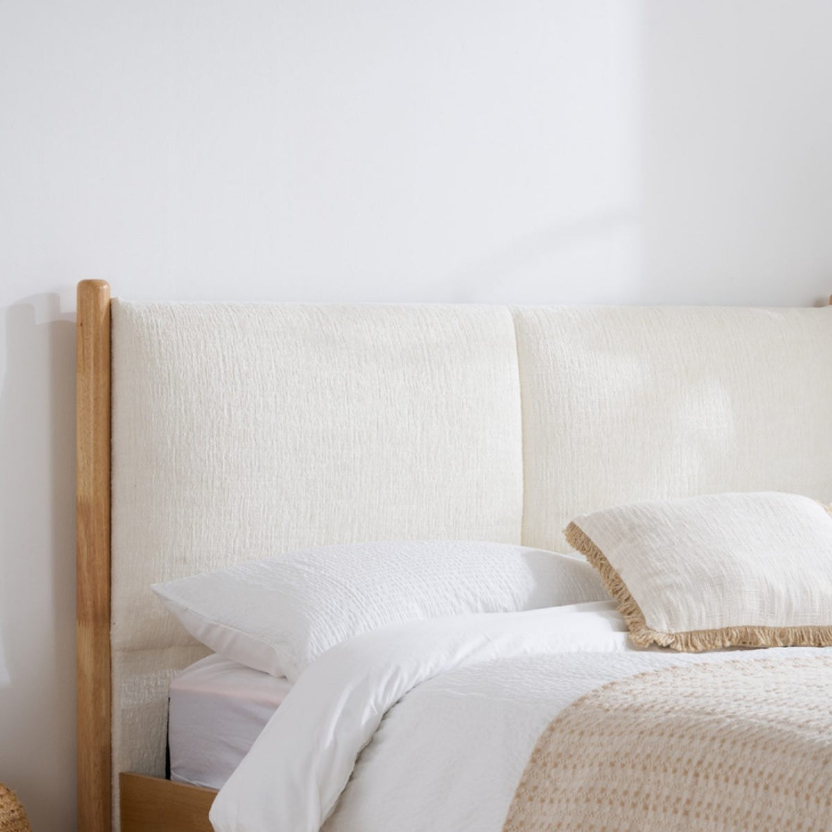 2026 Marley Bed - Oak