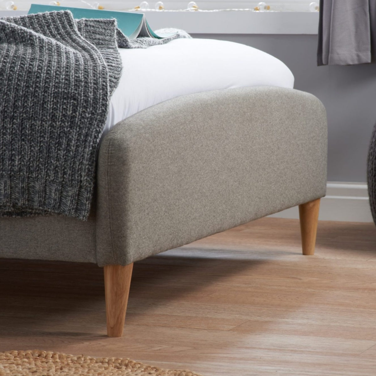 2026 Quebec Bed - Grey