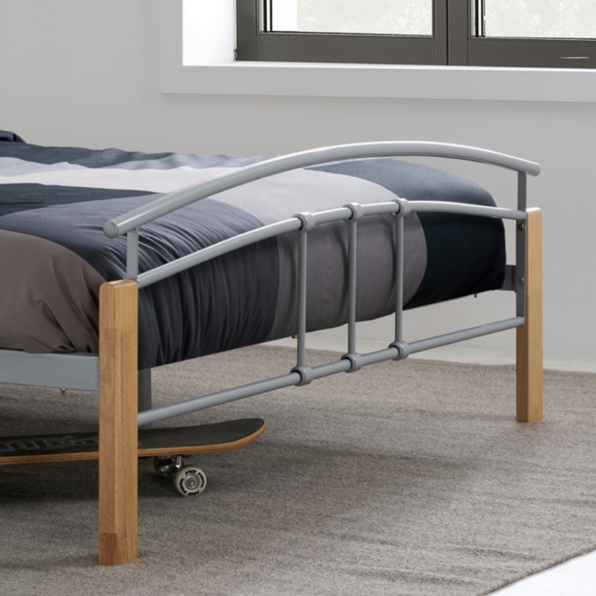 2026 Tetras Bed - Silver