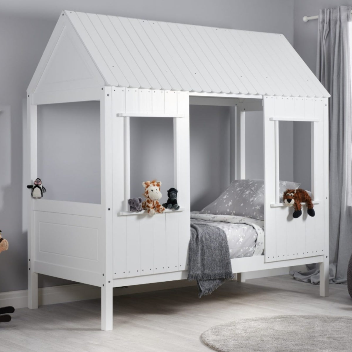 2026 Treehouse Bed - White
