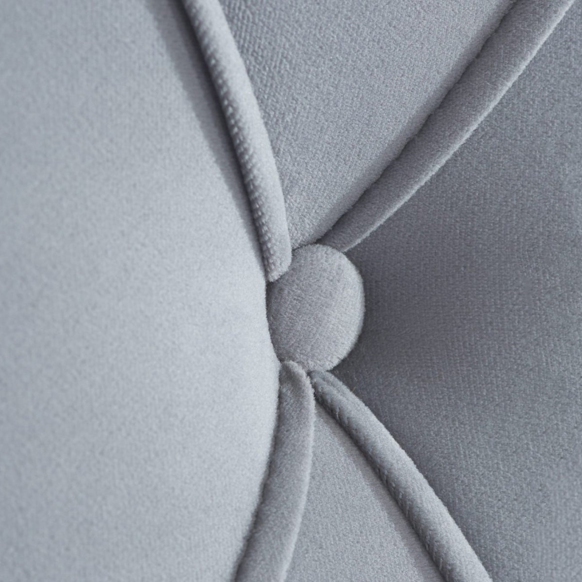 2026 Woodbury Fabric Bed - Grey Velvet