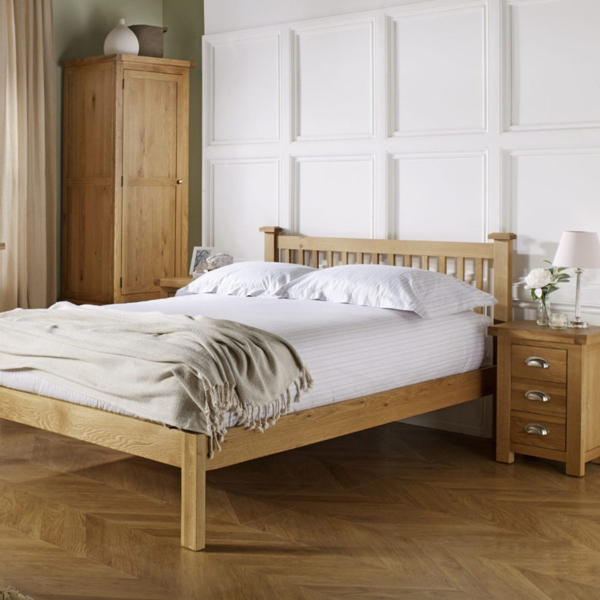 2026 Woburn Bed - Oak/Oak Veneers