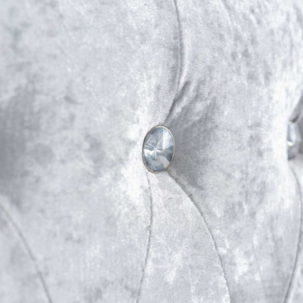 2026 Grande Fabric Bed - Steel Crushed Velvet