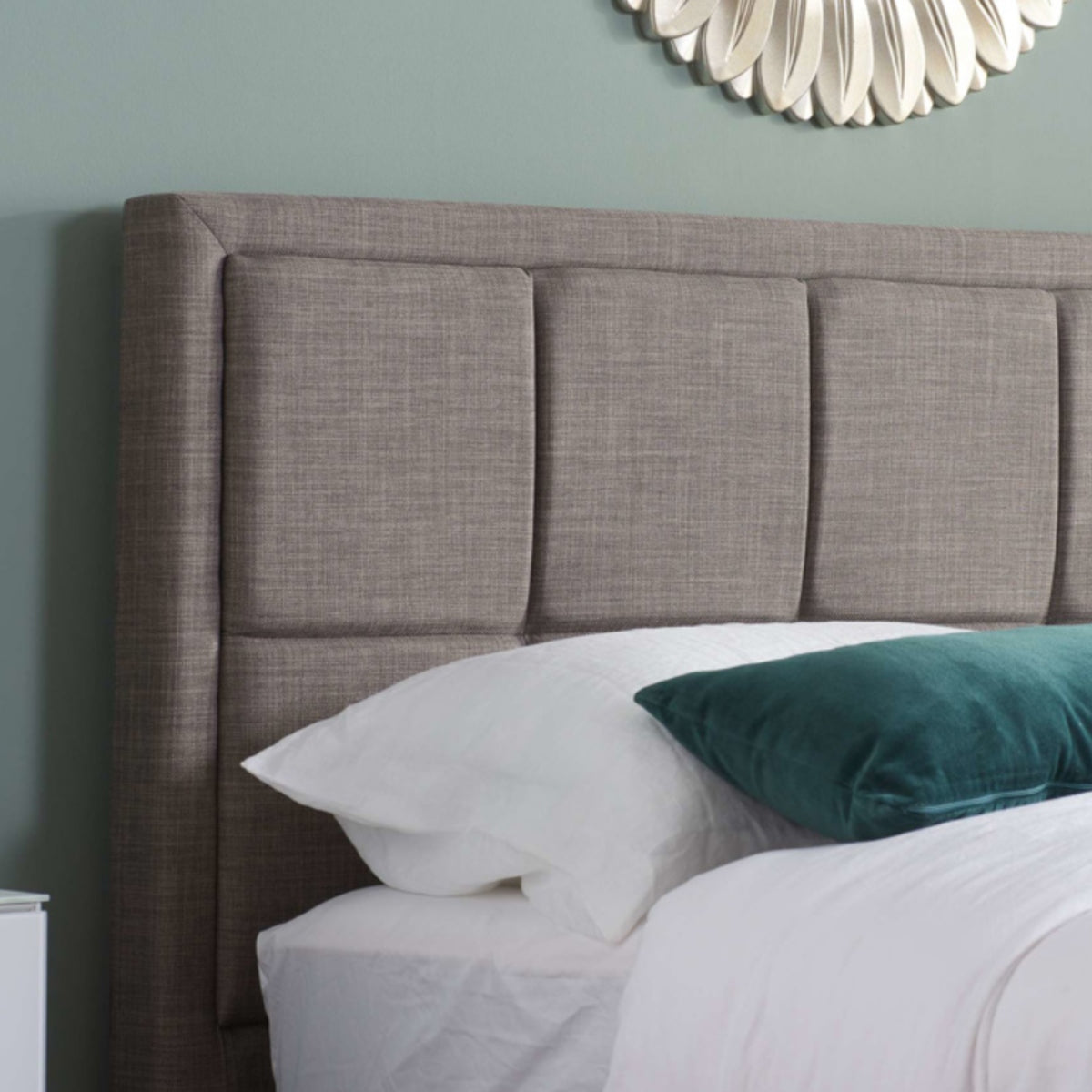 2026 Hannover Fabric Bed - Grey