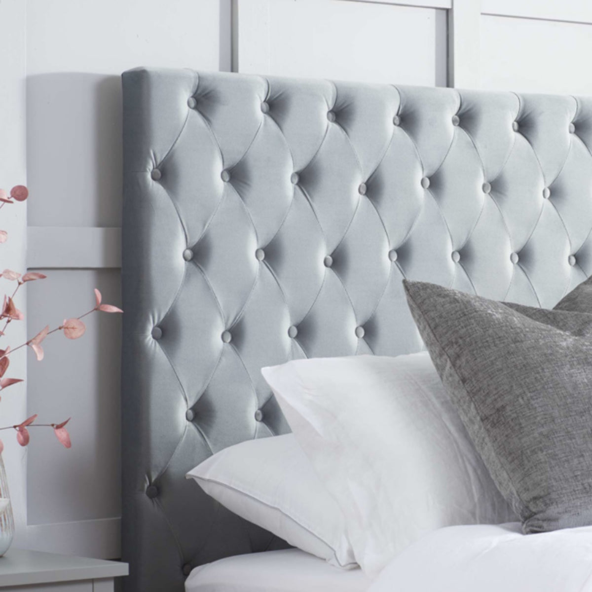 2026 Marquis Fabric Bed - Grey Velvet